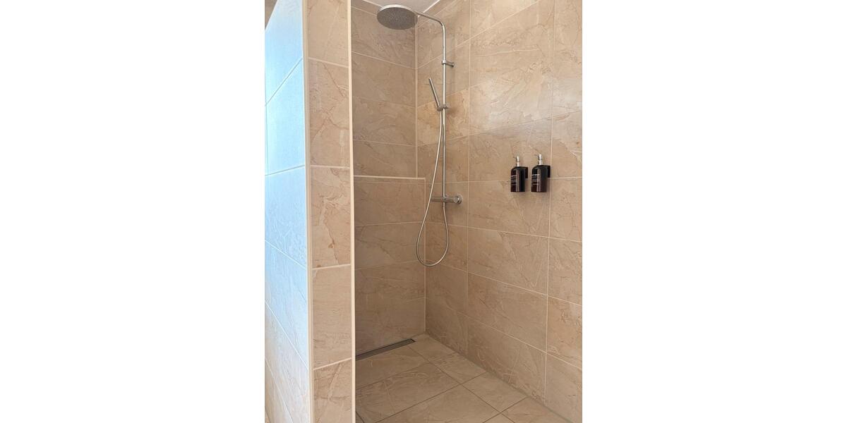 Wohnen auf Zeit Rudelzhausen - 4 Zimmer, 90 m&sup2;, 18&euro; | Angebot:25843547