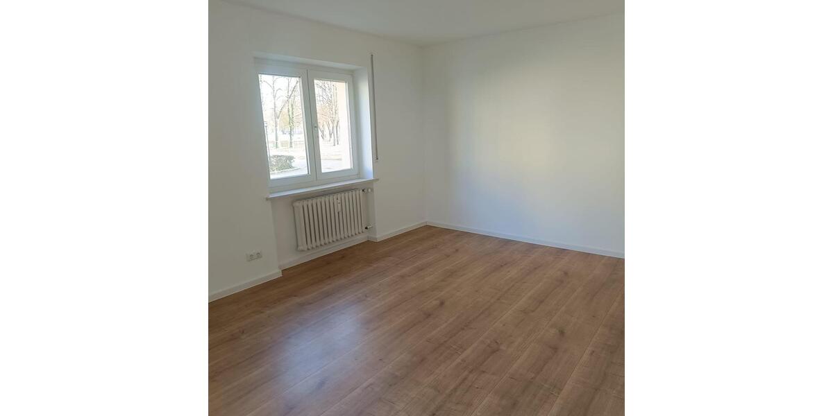 Erdgeschoßwohnung Feldkirchen - 4 Zimmer, 130 m&sup2;, 975&euro; | Angebot:25988935