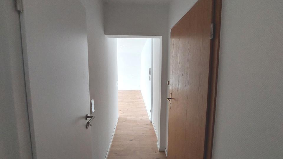 Etagenwohnung Mittweida - 2 Zimmer, 48 m&sup2;, 410&euro; | Angebot:24865952
