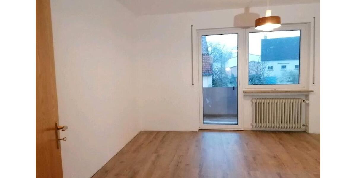 Etagenwohnung Adelshofen - 4 Zimmer, 113 m&sup2;, 790&euro; | Angebot:26522817