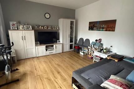 Drei Zimmer Wohnung 95 qm mit Balkon und Garten 3 zimmer