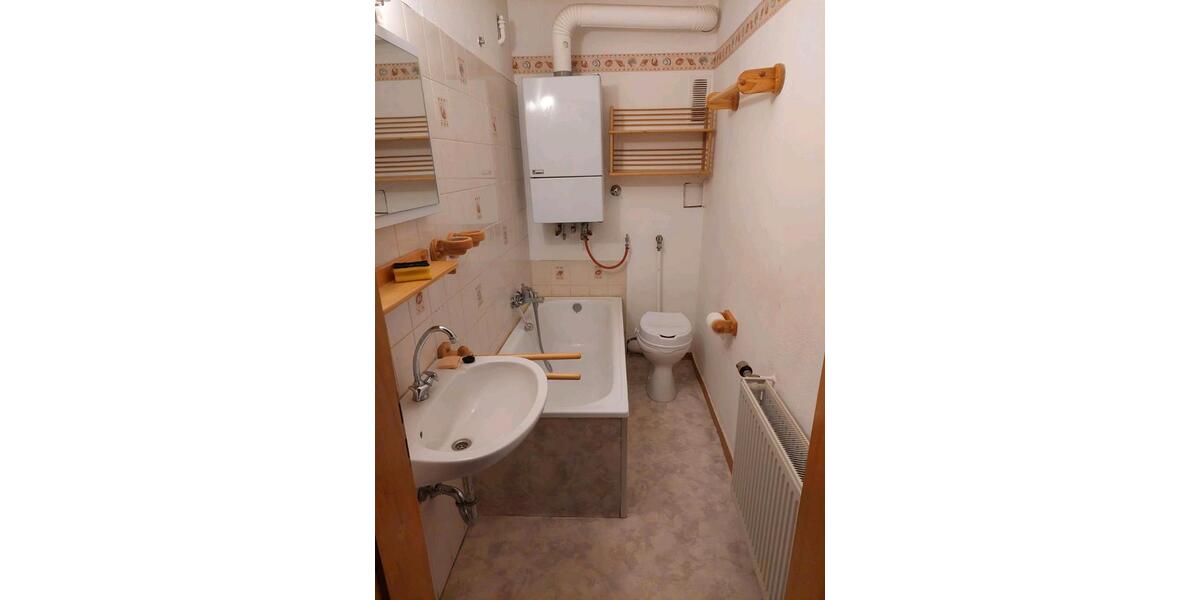 Dachgeschoßwohnung Zweibrücken - 3 Zimmer, 77 m&sup2;, 500&euro; | Angebot:25907896