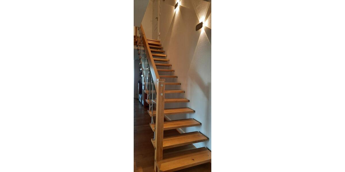 Dachgeschoßwohnung Kümmersbruck - 2.5 Zimmer, 65 m&sup2;, 1.280&euro; | Angebot:26340119