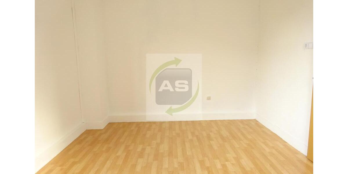 Erdgeschoßwohnung Reinsdorf - 3 Zimmer, 70 m&sup2;, 325&euro; | Angebot:22591367