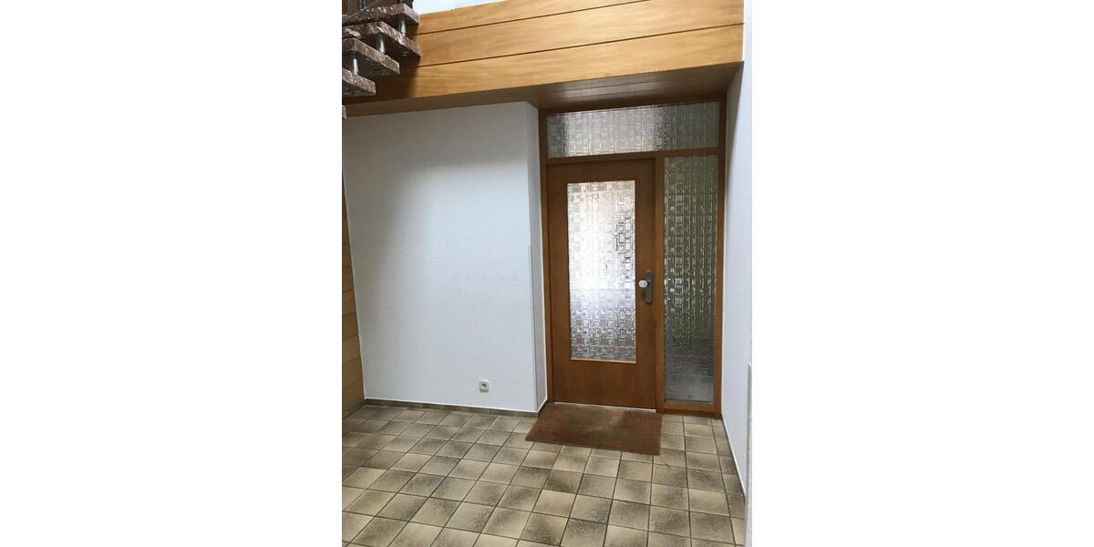 Erdgeschoßwohnung Gruibingen - 2.5 Zimmer, 87 m&sup2;, 690&euro; | Angebot:25746046