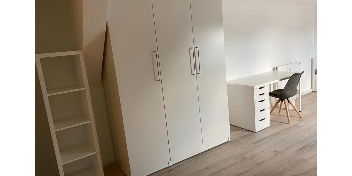 Maisonettenwohnung Neckarsulm - 5.5 Zimmer, 1 m&sup2;, 1.800&euro; | Angebot:25173146