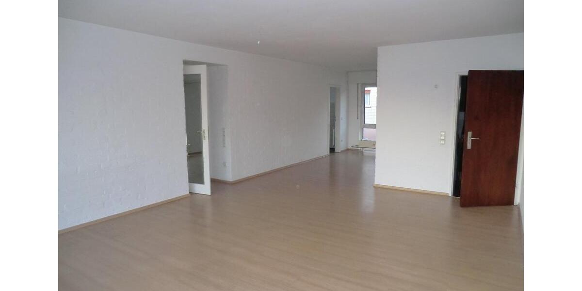 3-Zimmer Wohnung mit Balkon 3 zimmer