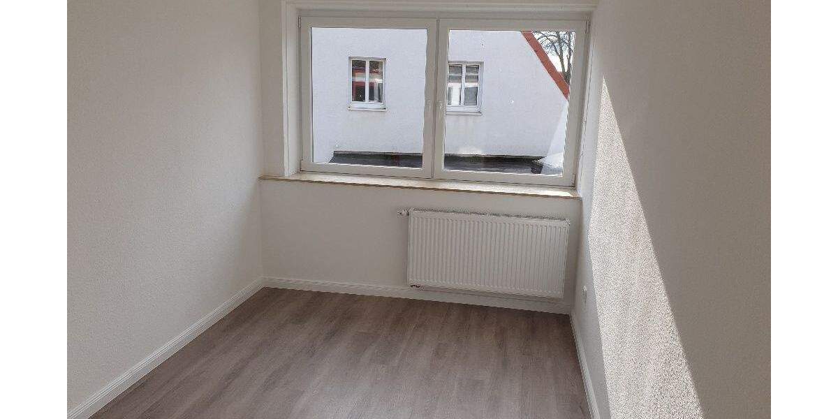 Etagenwohnung Steyerberg - 3 Zimmer, 87 m&sup2;, 580&euro; | Angebot:25065828