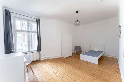 Zimmer Berlin Friedrichshain - 699&euro; | Angebot:26180378
