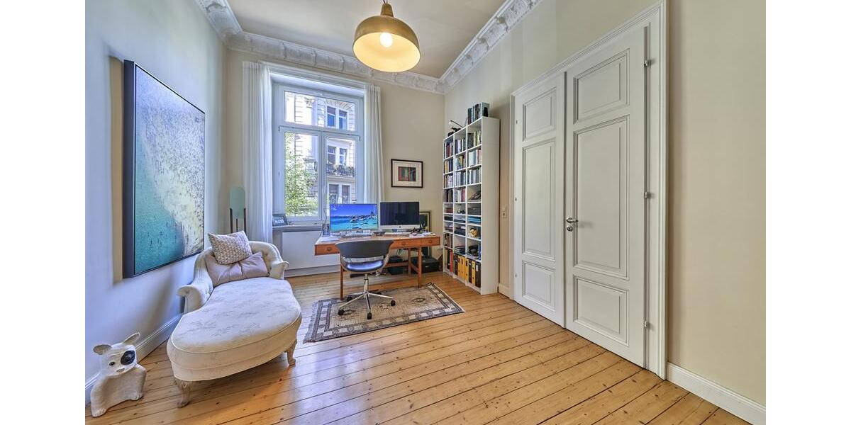 Etagenwohnung Wiesbaden Südost - 4 Zimmer, 126 m&sup2;, 1.800&euro; | Angebot:26705830