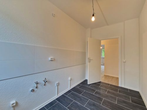 Etagenwohnung Colditz - 3 Zimmer, 59 m&sup2;, 276&euro; | Angebot:15828000