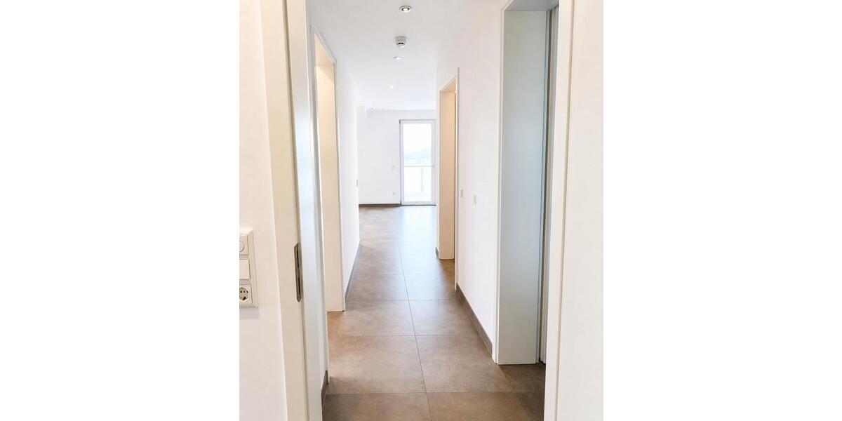 Dachgeschoßwohnung Faulbach - 4 Zimmer, 112 m&sup2;, 1.200&euro; | Angebot:26425732