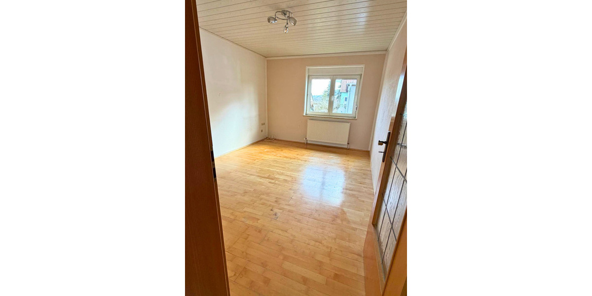 Etagenwohnung Pfreimd - 2 Zimmer, 56 m&sup2;, 535&euro; | Angebot:26016171