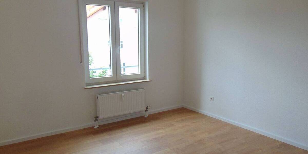 Etagenwohnung Ketsch - 3 Zimmer, 77 m&sup2;, 850&euro; | Angebot:26332273