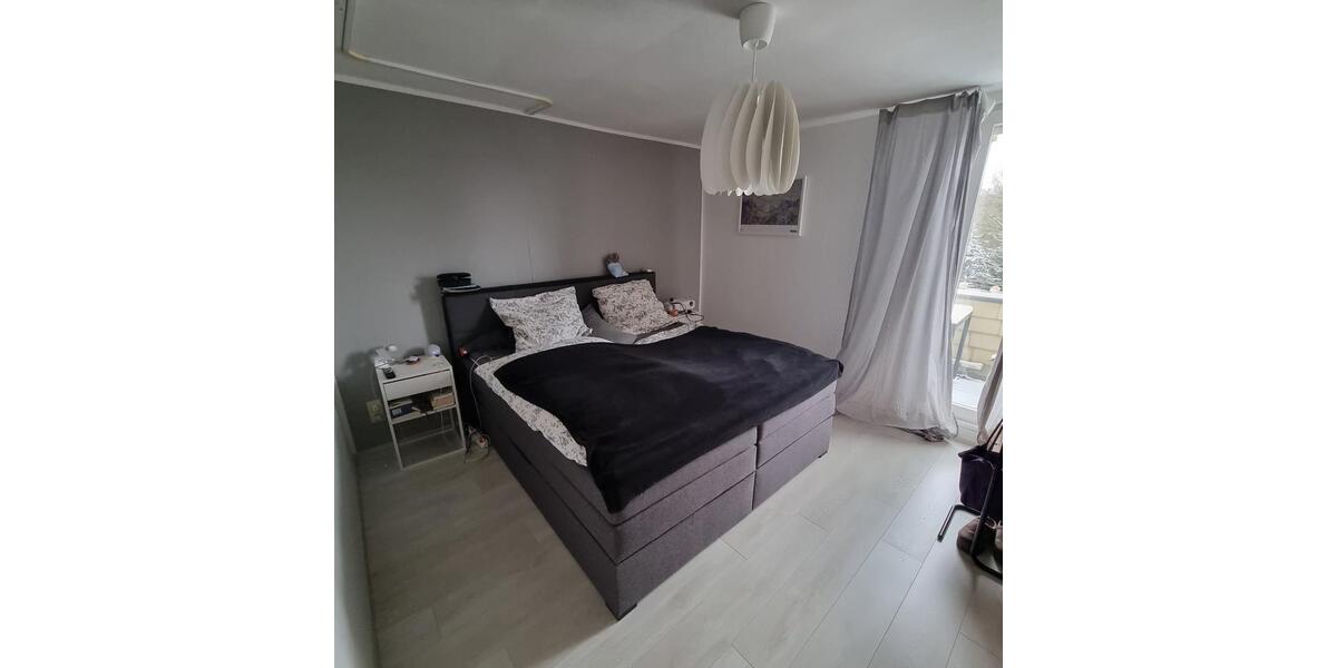 Aachen, helle, sanierte Wohnung in begehrter Wohnlage 4ZKDB 77 m² 4 zimmer