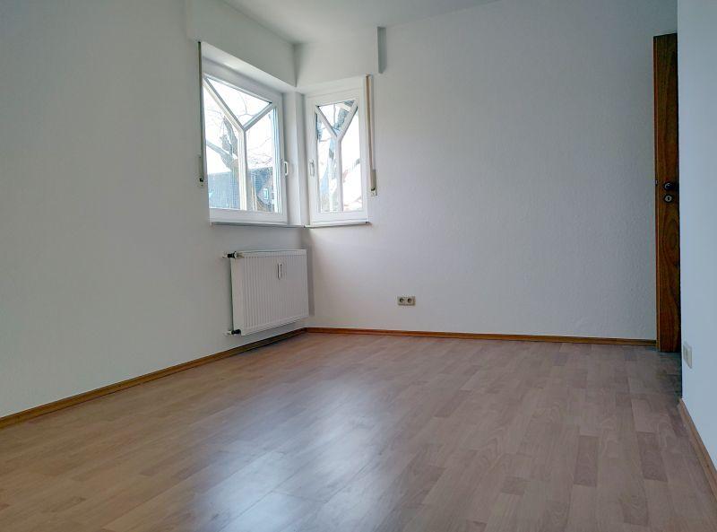 Erdgeschoßwohnung Vechta - 3.5 Zimmer, 97 m&sup2;, 860&euro; | Angebot:26698556