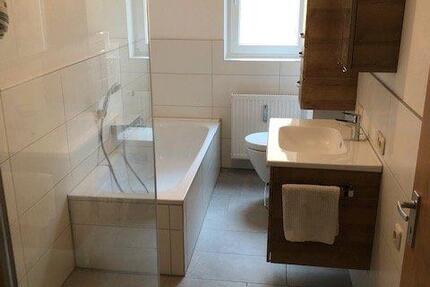 Wohnung Schwandorf - 6 Zimmer, 120 m&sup2;, 1.100&euro; | Angebot:26223698