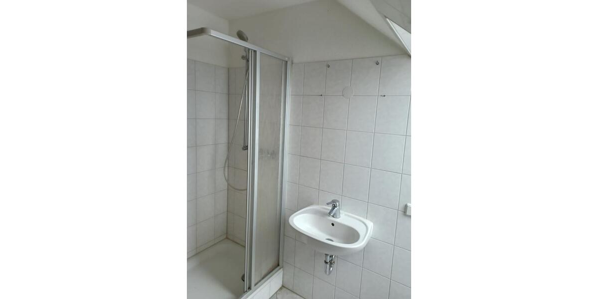 Dachgeschoßwohnung Großschirma - 2 Zimmer, 59 m&sup2;, 420&euro; | Angebot:25762271