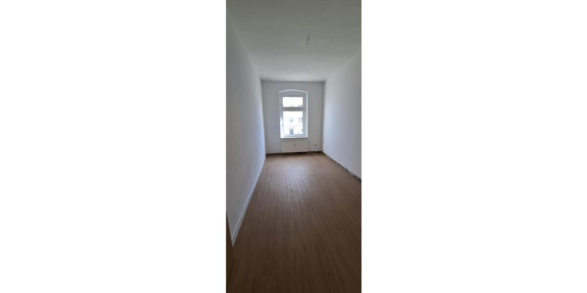 Etagenwohnung Eberswalde - 3 Zimmer, 73 m&sup2;, 876&euro; | Angebot:26252015