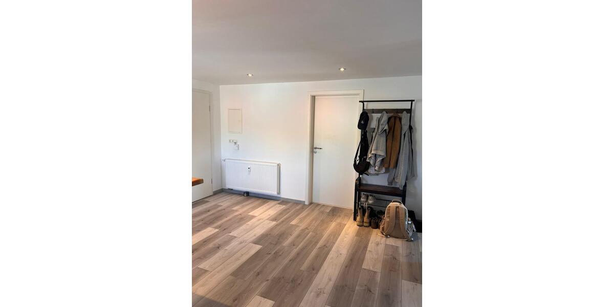 Dachgeschoßwohnung Delligsen - 2 Zimmer, 60 m&sup2;, 450&euro; | Angebot:26372995