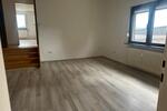Etagenwohnung Viernheim - 4 Zimmer, 120 m&sup2;, 1.350&euro; | Angebot:26041316