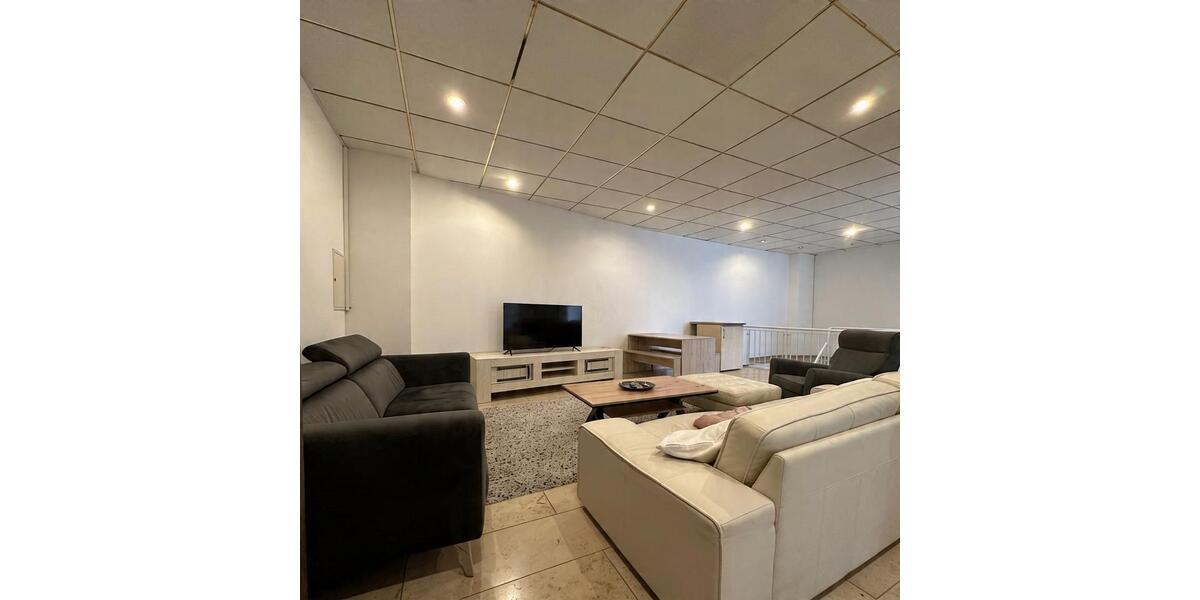 Etagenwohnung Übach-Palenberg Palenberg - 3 Zimmer, 150 m&sup2;, 450&euro; | Angebot:26196157