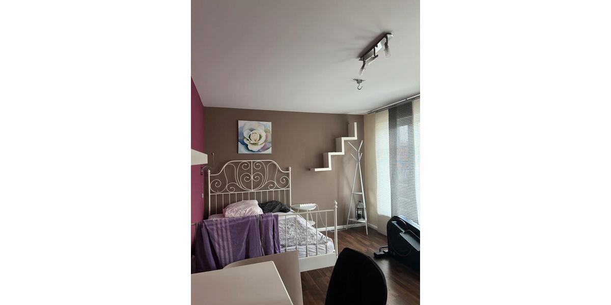Wohnen auf Zeit Soest - 5 Zimmer, 180 m&sup2;, 400&euro; | Angebot:25136840