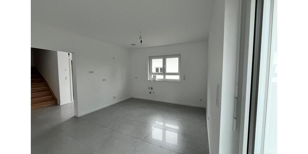 Einfamilienhaus Berlin Marzahn-Hellersdorf - 5 Zimmer, 115 m&sup2;, 2.300&euro; | Angebot:26039696