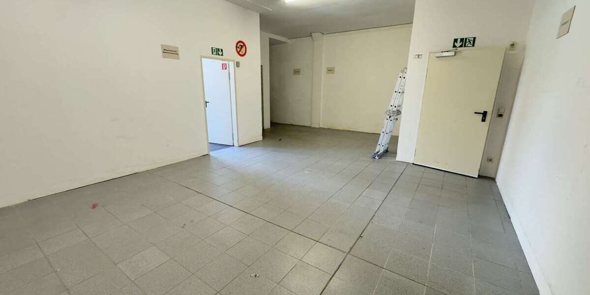 Top-Gewerbefläche in Marl-Hüls – 655 m² Verkaufs-, Büro- & Lagerfläche mit Parkplätzen - Gewerbeobjekt Marl Hüls-Süd | Angebot:26762283