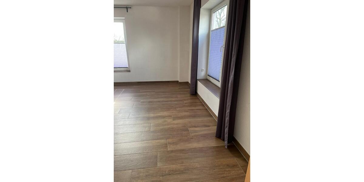 Etagenwohnung Garrel - 2 Zimmer, 80 m&sup2;, 1.000&euro; | Angebot:25751520