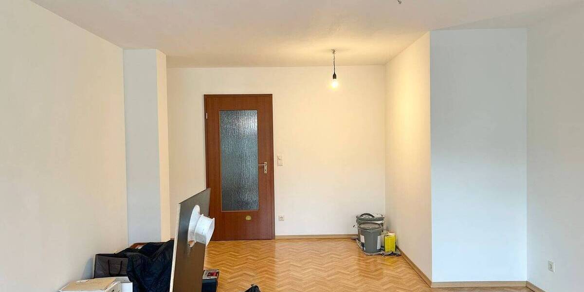 ***AB SOFORT VERFÜGBAR*** TOP GEPFLEGTE 3 ZIMMER WOHNUNG MIT BALKON UND TG-STELLPLATZ 3 zimmer