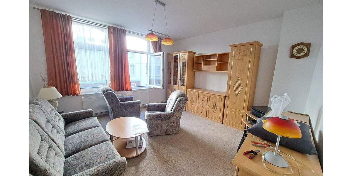 Etagenwohnung Bremerhaven Mitte - 2 Zimmer, 68 m&sup2;, 440&euro; | Angebot:25749038