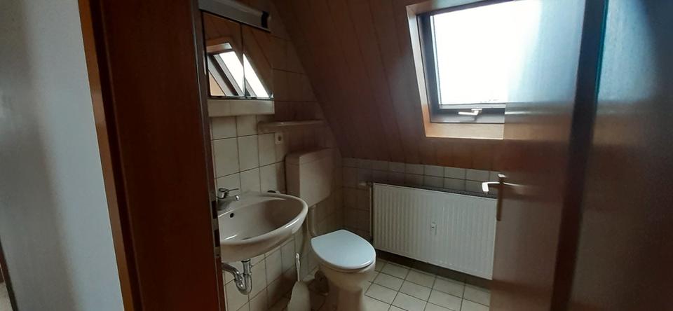 Dachgeschoßwohnung Allersberg Eismannsdorf - 2 Zimmer, 65 m&sup2;, 450&euro; | Angebot:26614892