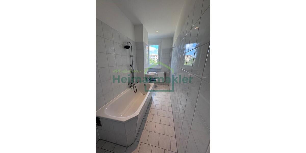 Etagenwohnung Aschersleben - 3 Zimmer, 61 m&sup2;, 333&euro; | Angebot:25960079