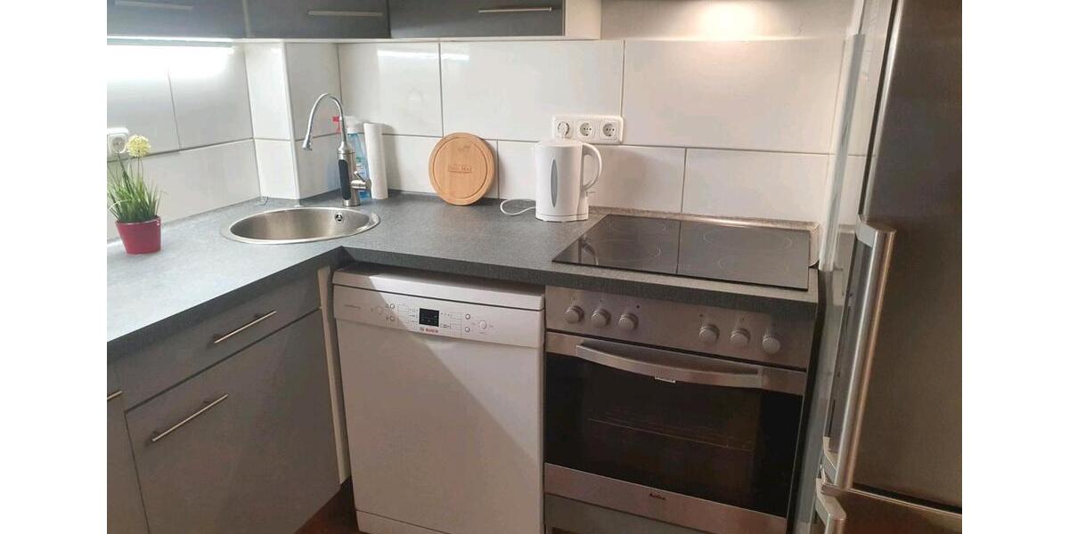 Wohnen auf Zeit Bremen Häfen - 4 Zimmer, 15 m&sup2;, 15&euro; | Angebot:9891889