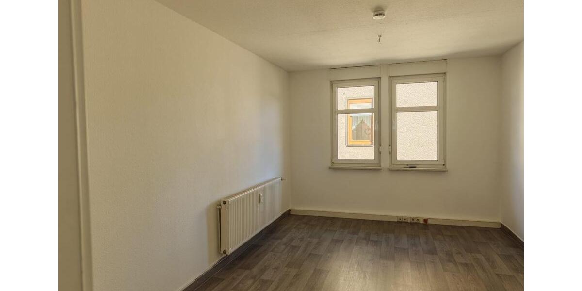 Etagenwohnung Schmalkalden - 5 Zimmer, 112 m&sup2;, 846&euro; | Angebot:26603517