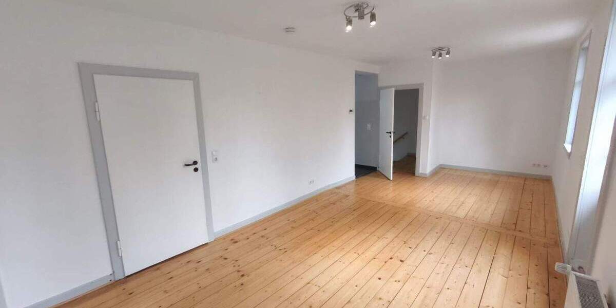 Etagenwohnung Clausthal-Zellerfeld Zellerfeld - 3 Zimmer, 65 m&sup2;, 700&euro; | Angebot:25798719