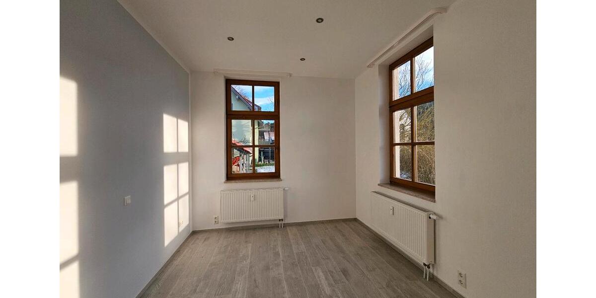 Erdgeschoßwohnung Schwarza - 2.5 Zimmer, 57 m&sup2;, 500&euro; | Angebot:26301168