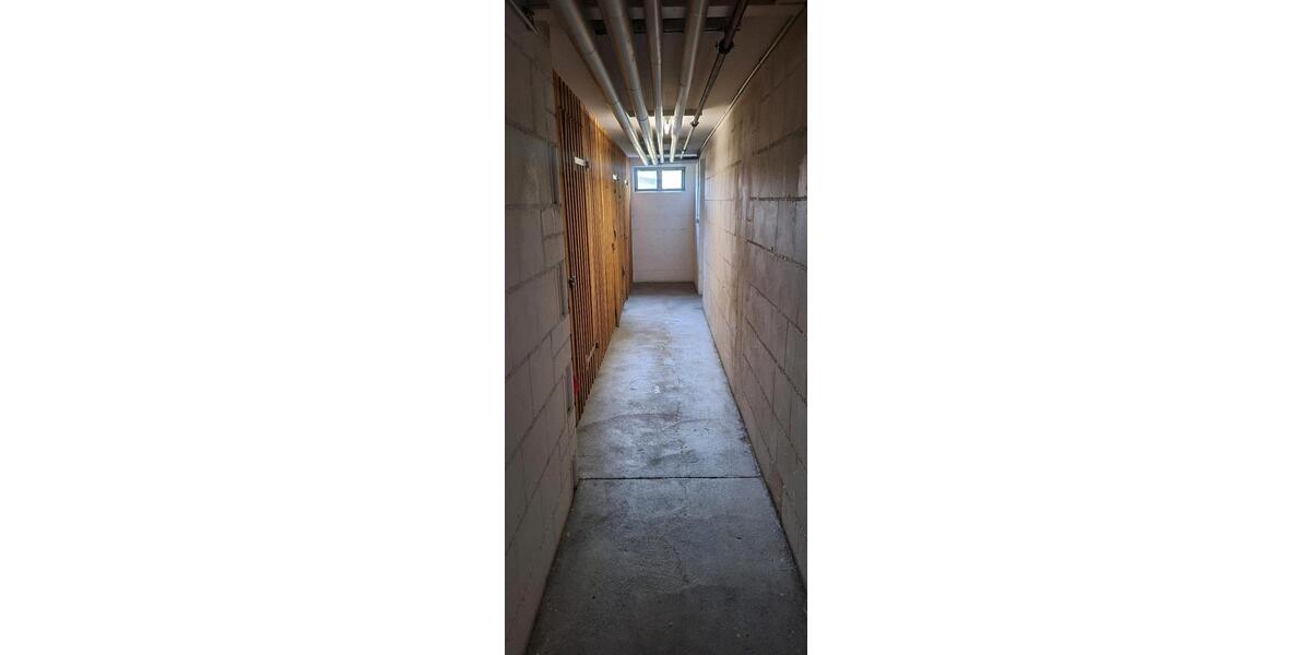 Dachgeschoßwohnung Selb - 2.5 Zimmer, 66 m&sup2;, 480&euro; | Angebot:26476781