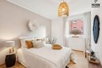 Modernes Wohnen mit großzügiger Terrasse und Einbauküche! zimmer