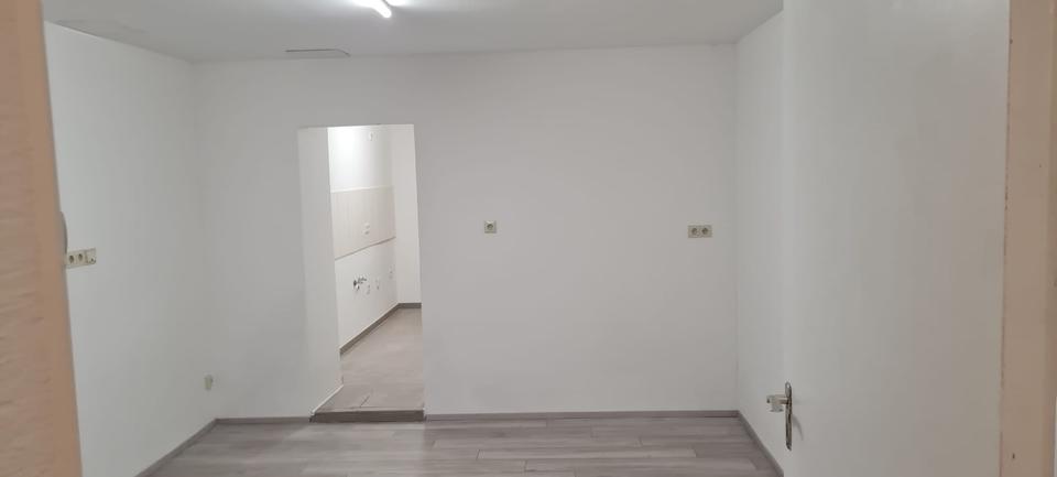 Etagenwohnung Dillingen (Saar) - 1 Zimmer, 35 m&sup2;, 390&euro; | Angebot:25959717
