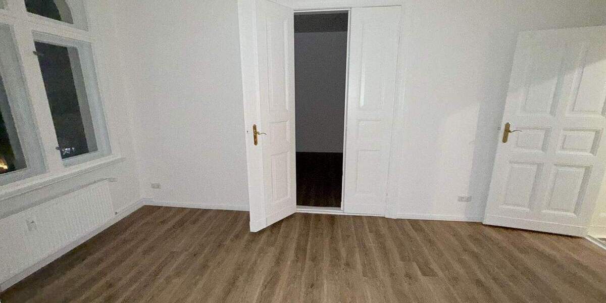 Etagenwohnung Eberswalde - 4 Zimmer, 98 m&sup2;, 990&euro; | Angebot:24814275