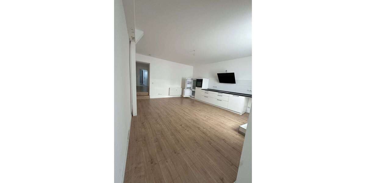 Etagenwohnung Krefeld Gartenstadt - 3 Zimmer, 105 m&sup2;, 1.149&euro; | Angebot:25050494