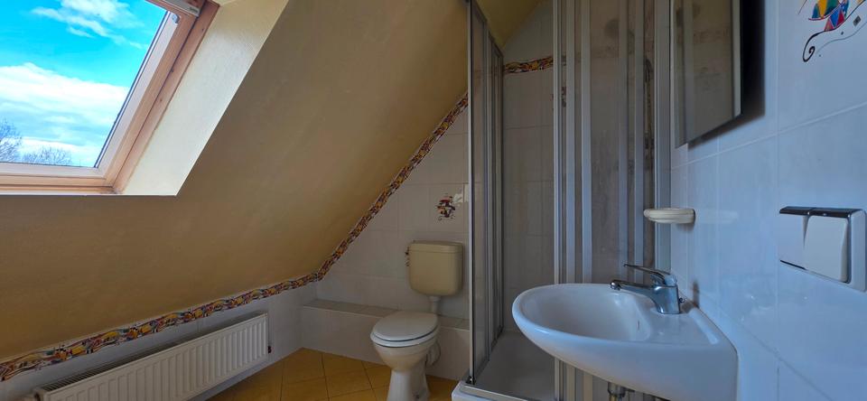 Dachgeschoßwohnung Görlitz - 1 Zimmer, 38 m&sup2;, 270&euro; | Angebot:26531819