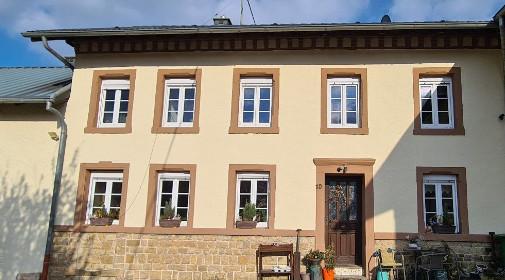 Vermietung Bauernhaus ab Januar'26 KEINE HAUSTIERE 9 zimmer