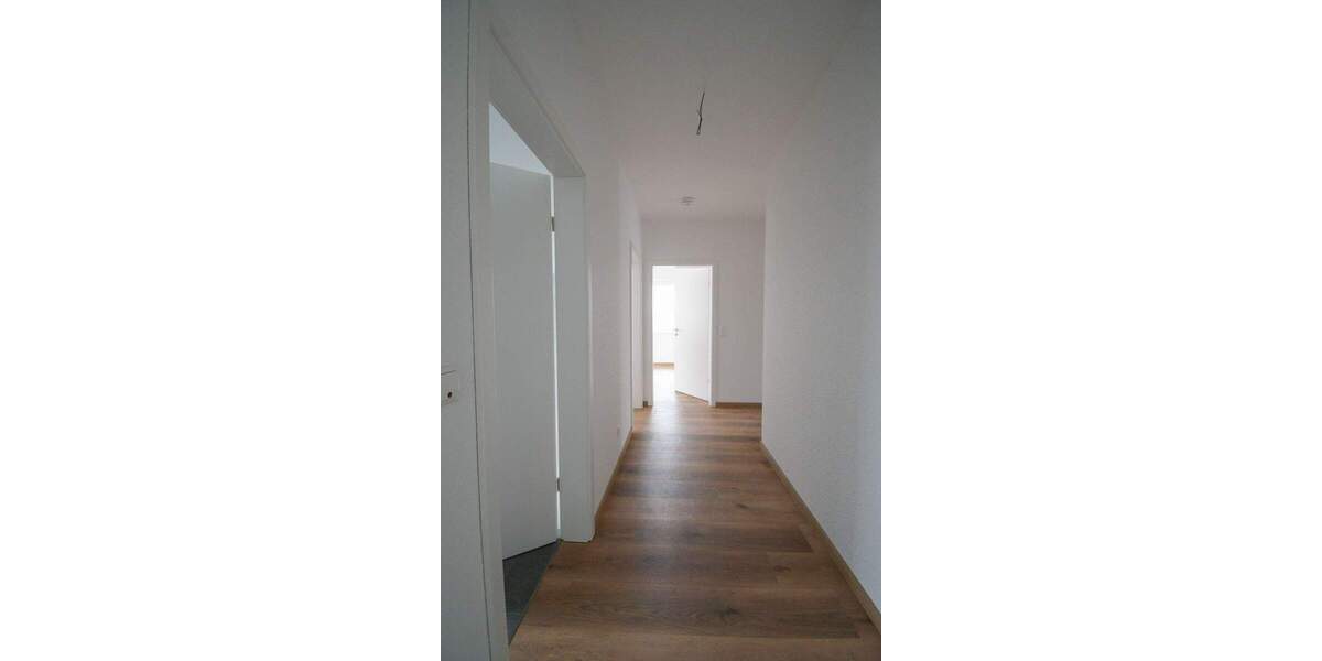 Etagenwohnung Edewecht - 3 Zimmer, 81 m&sup2;, 1.000&euro; | Angebot:25898383