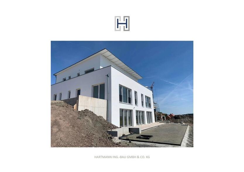 Neuwertige 3-Zi Whg mit traumhafter Aussicht und Terrasse