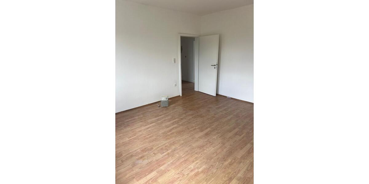 Etagenwohnung Lügde - 3 Zimmer, 83 m&sup2;, 650&euro; | Angebot:21898708
