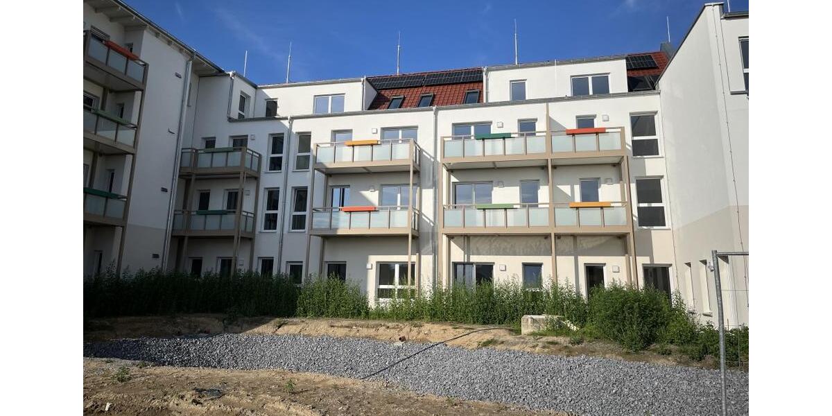 Dachgeschoßwohnung Arnsdorf - 2 Zimmer, 39 m&sup2;, 530&euro; | Angebot:24434556