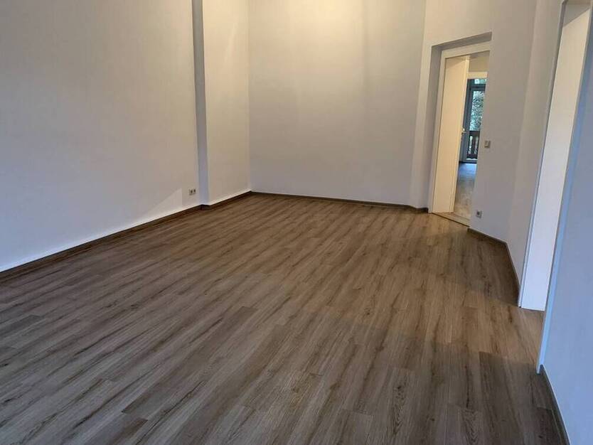 Charmante 3 RWE in tollem Gründerzeithaus mit 2 Balkonen!